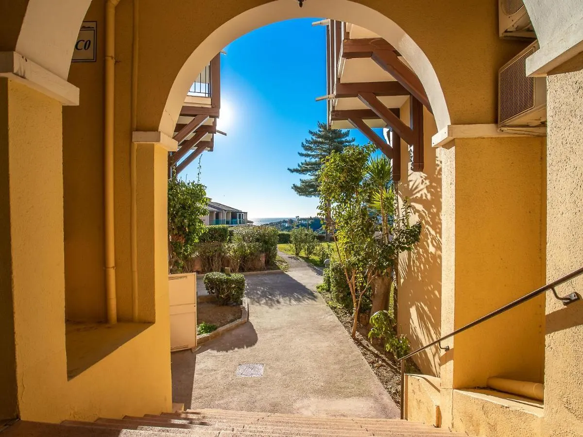 Studio Village Cap Esterel - Le Village-11 By Interhome Saint-Raphaël 0*,  Francie