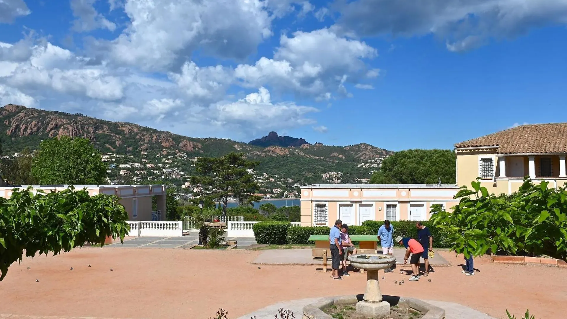 Studio Village Cap Esterel - Le Village-11 By Interhome Saint-Raphaël Apartmán